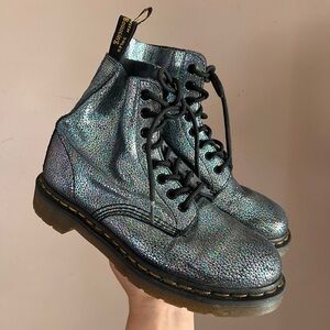 Dr. Martens Pascal Sparkle Metallic 1460 Soft Leather 8 Eye Boots Size 7